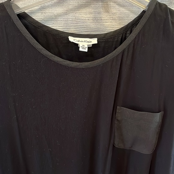 Calvin Klein Pocket T - Picture 2 of 6